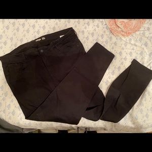 Old Navy Rockstar Super Skinny